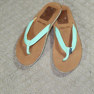 NWOT Hari Mari Women's Sz 7 Mint Green Flip Flops